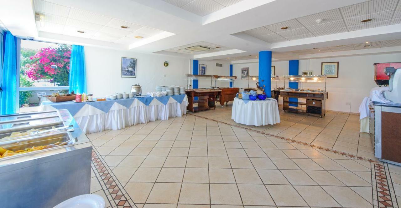 Paramount Hotel Apartments Protaras Exterior photo