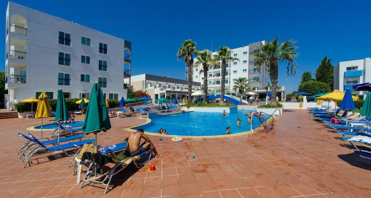 Paramount Hotel Apartments Protaras Exterior photo
